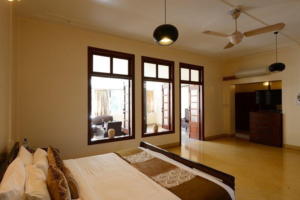 Sunderban Hotel 10/22