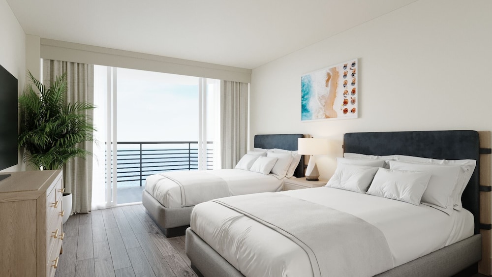 2 Bedrooms, Condo, Pinnacle, Deluxe, King Bed, 2 Queen Beds, Ocean Front, Sofa