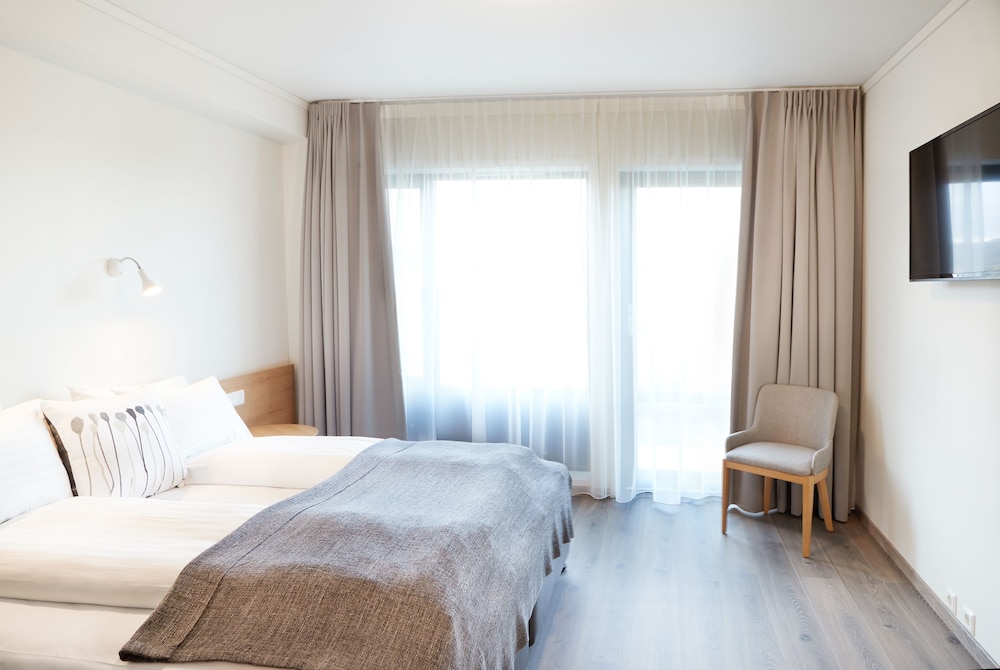 Fosshotel Nupar 7/50