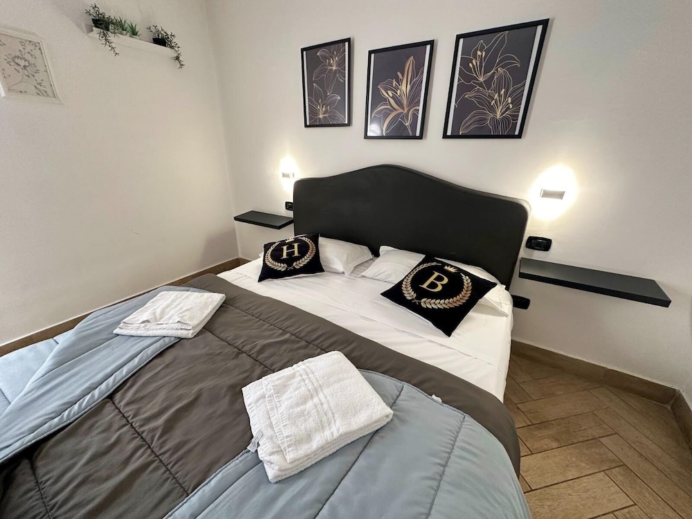 Barbato Hotel 12/50