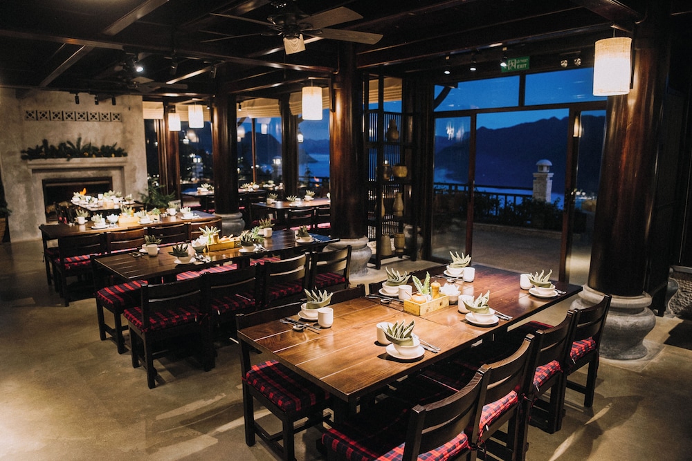 Ville De Mont Mountain Resort 35/50