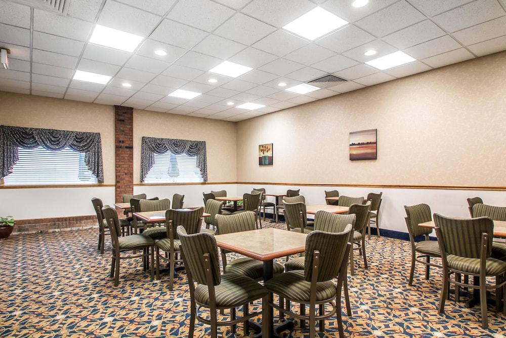 Quality Inn Morris I-80 45/45