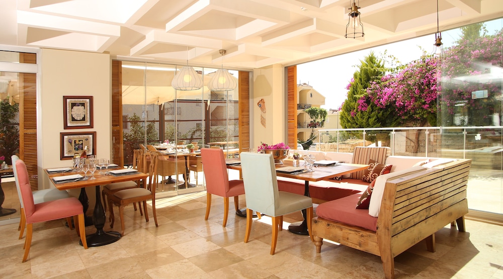 Saylam Suites 46/66