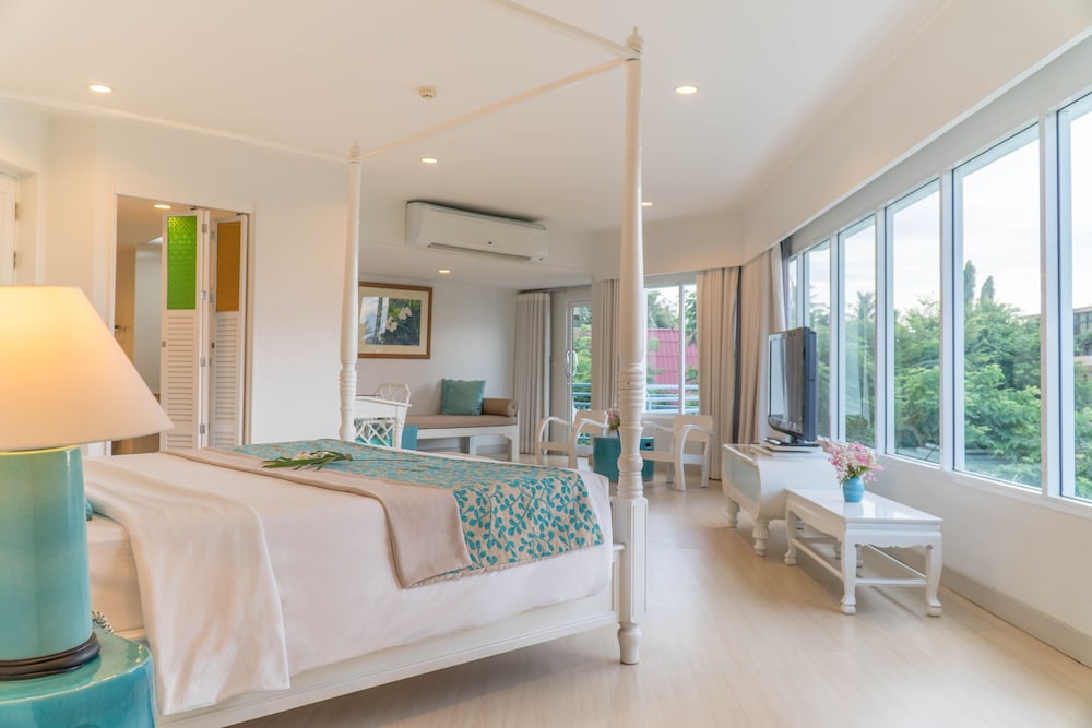 Cera Resort Cha Am 36/72