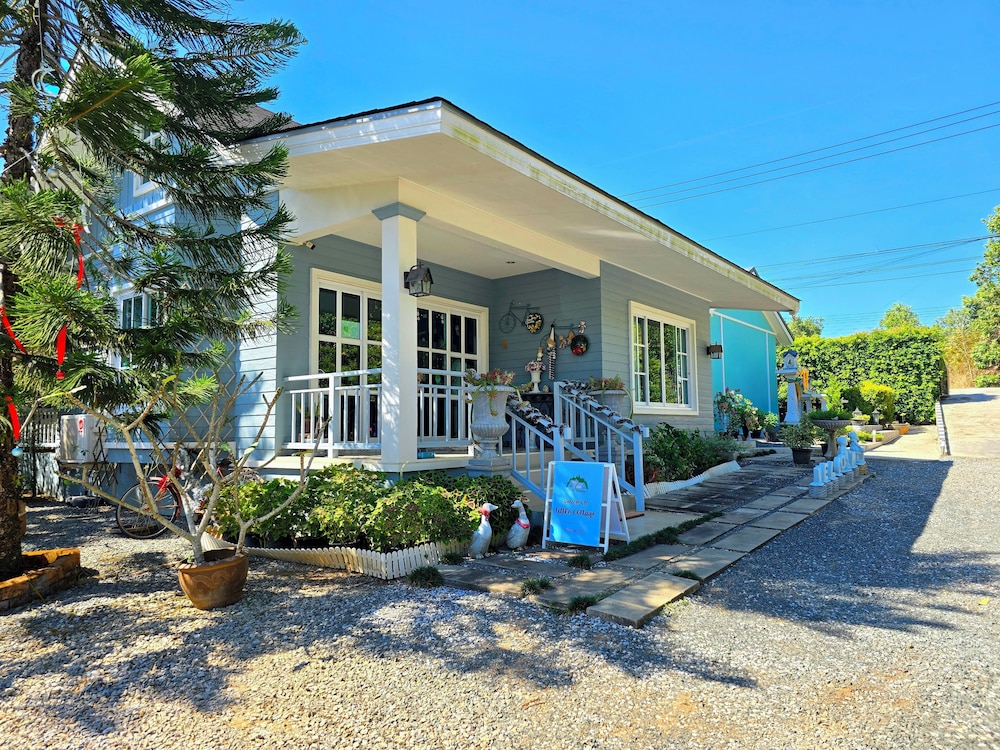 Little Cottage 30/43