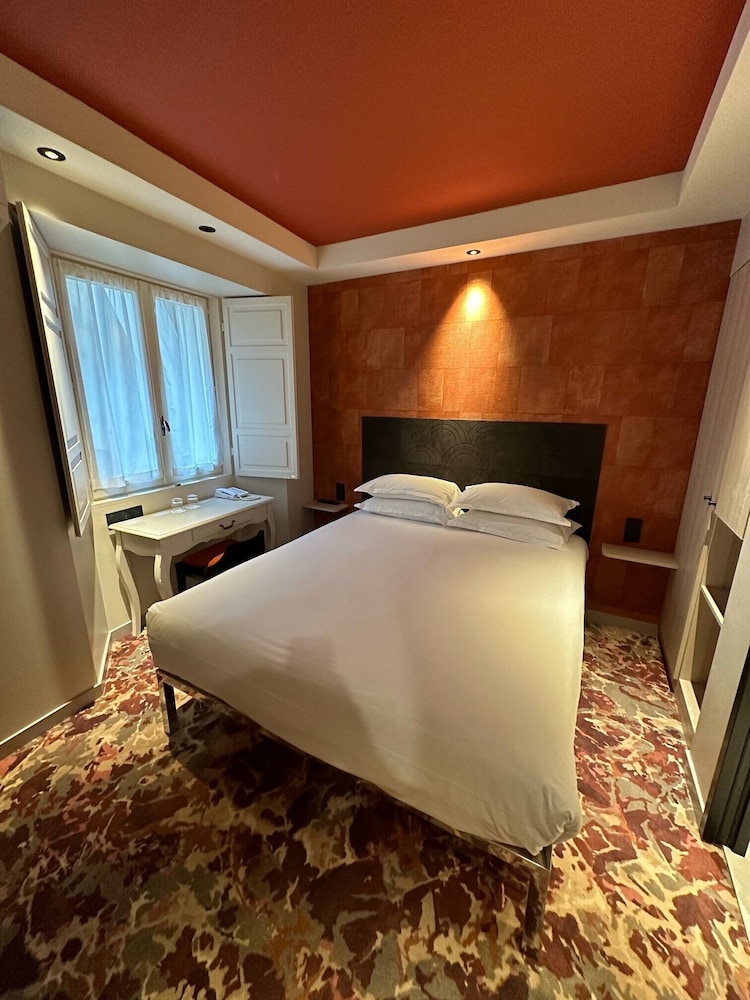 Hotel Medieval 15/50