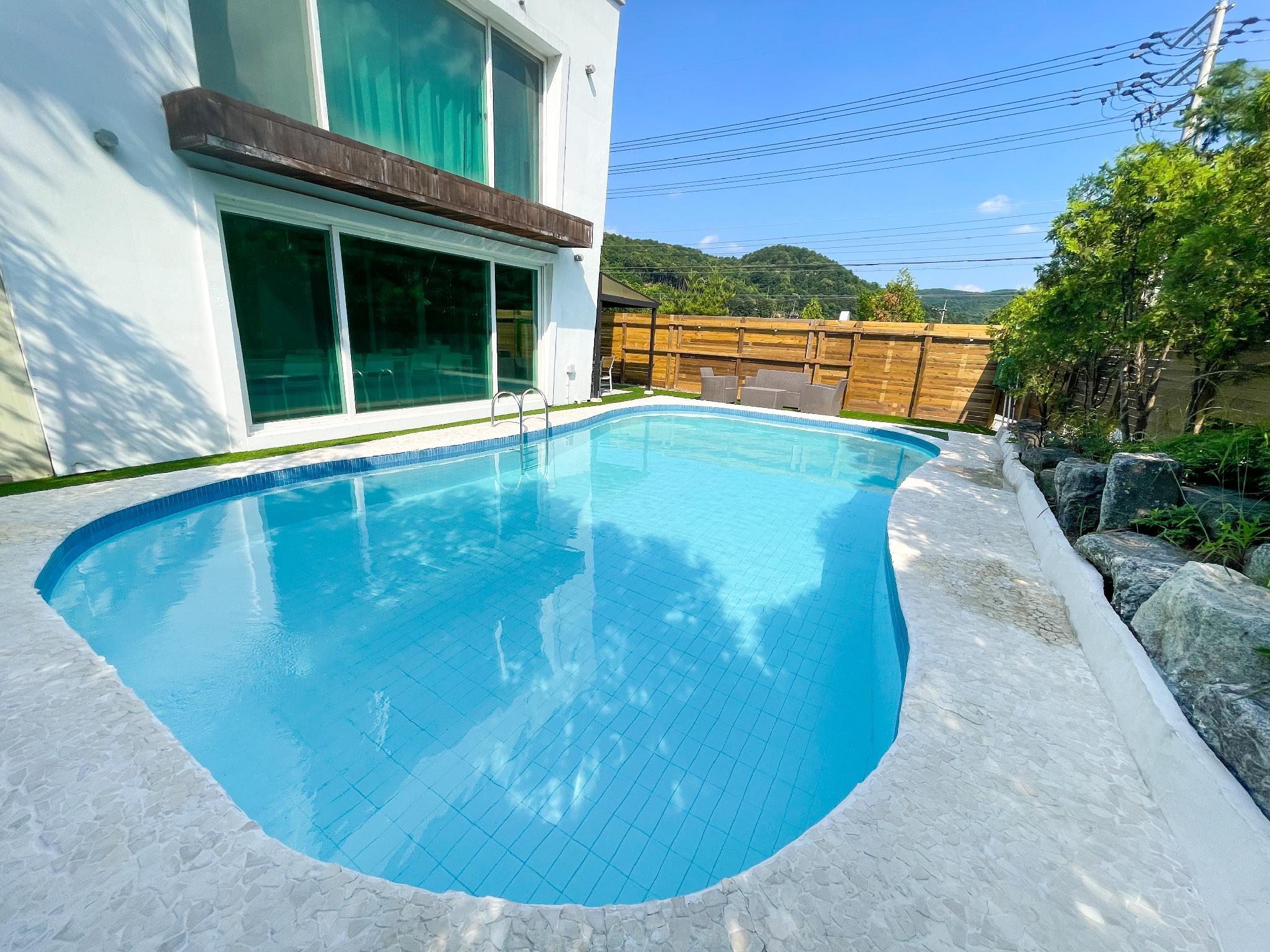 Gapyeong All That Water Pool Villa 26/41
