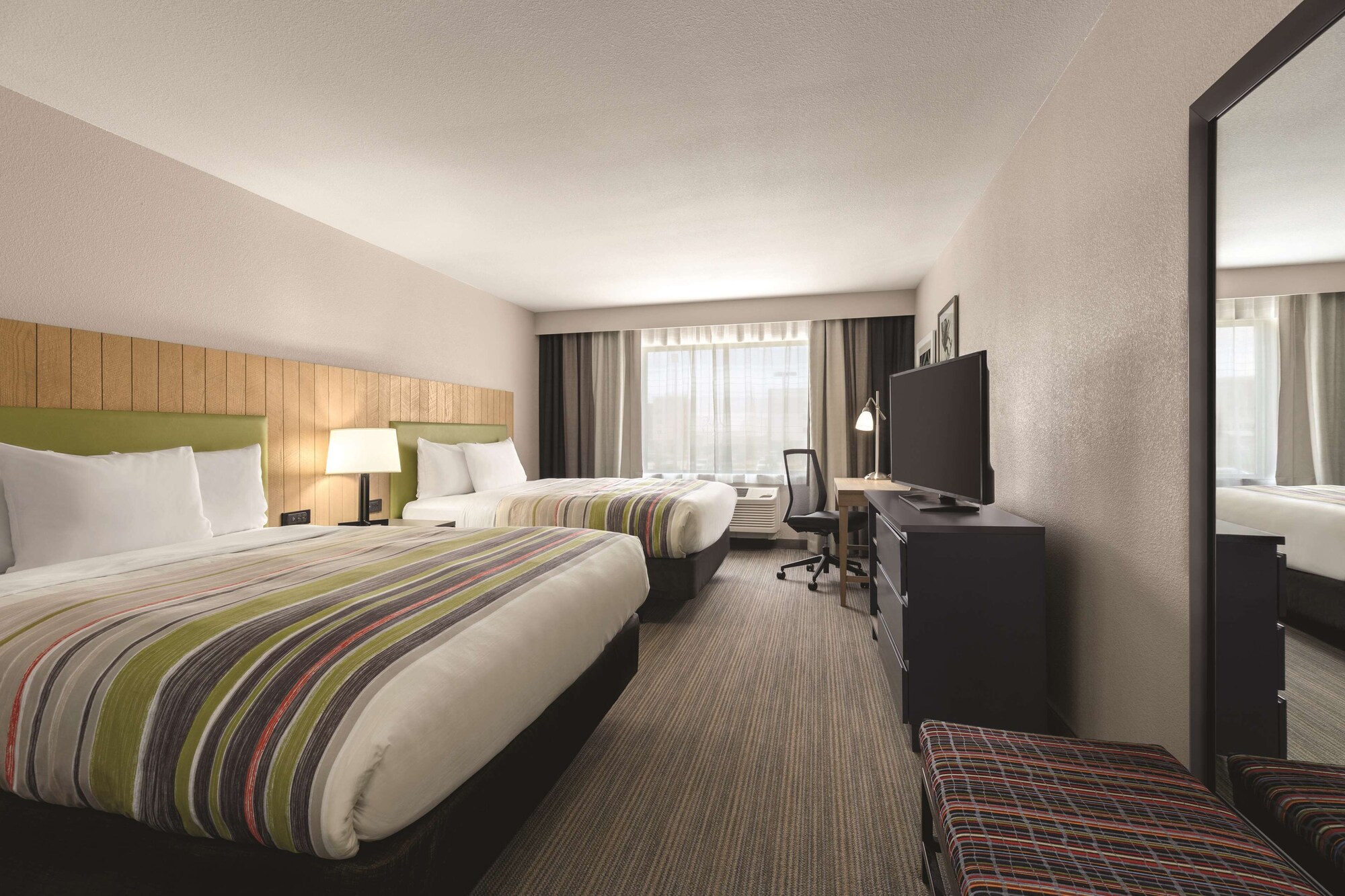 ROOM, 2 QUEEN BEDS, ACCESSIBLE