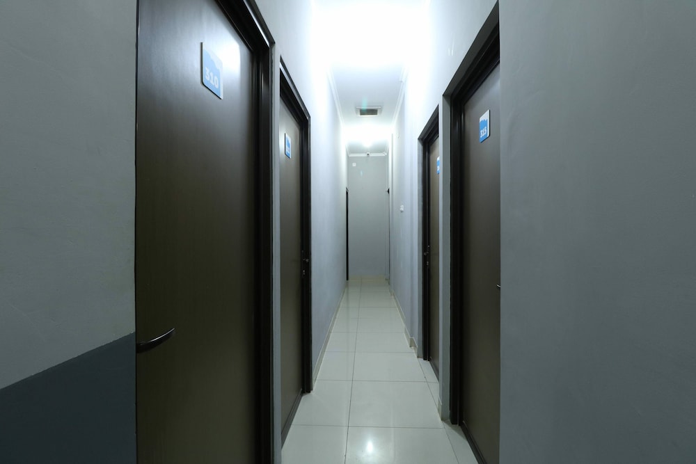Barada Rooms 18/35