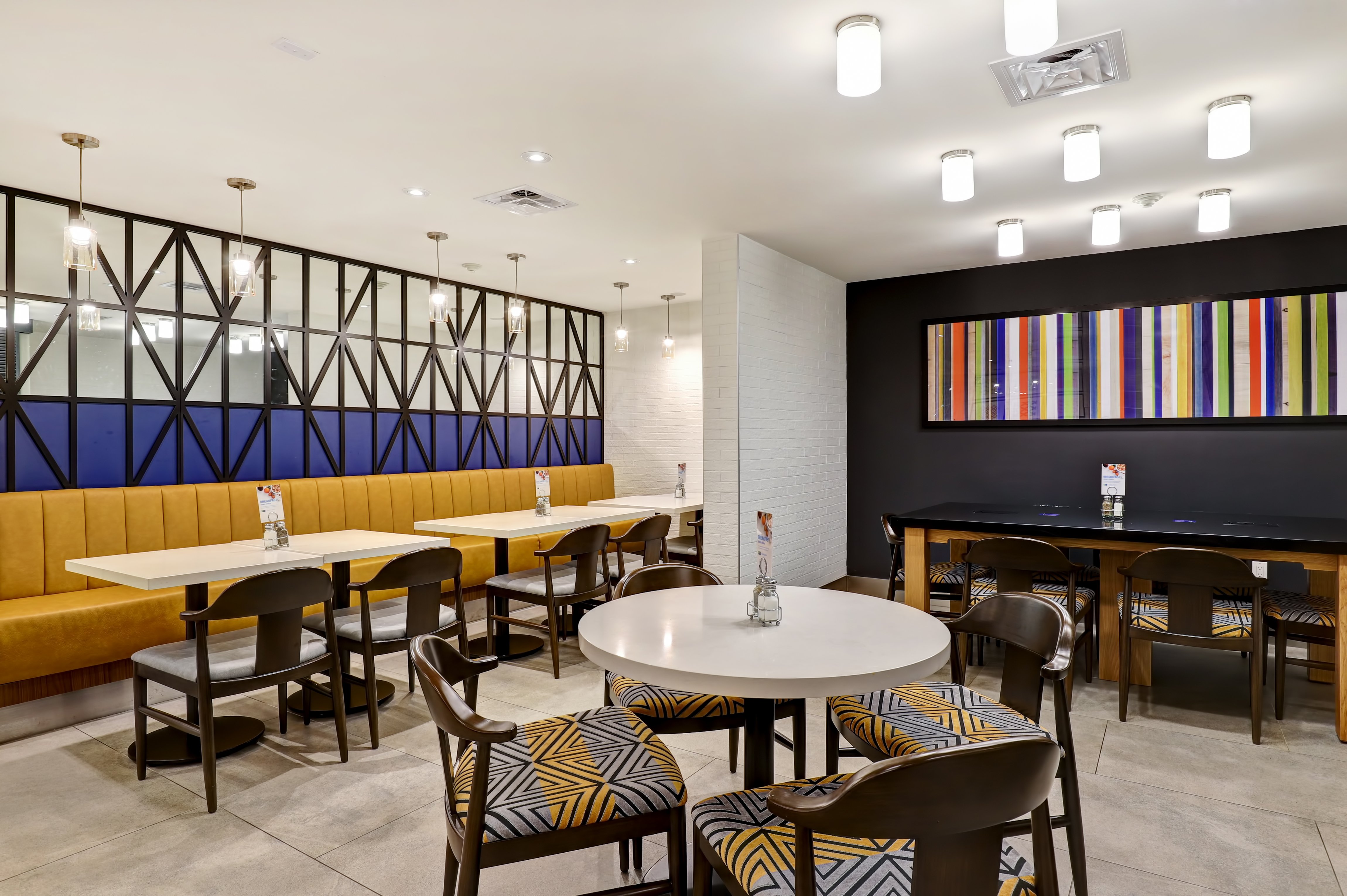 Holiday Inn Express Whitby Oshawa An Ihg Hotel 57/78