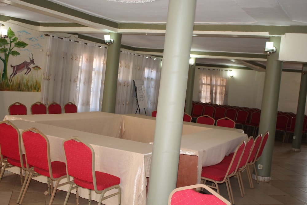 Kings Hospitality Centre 18/28