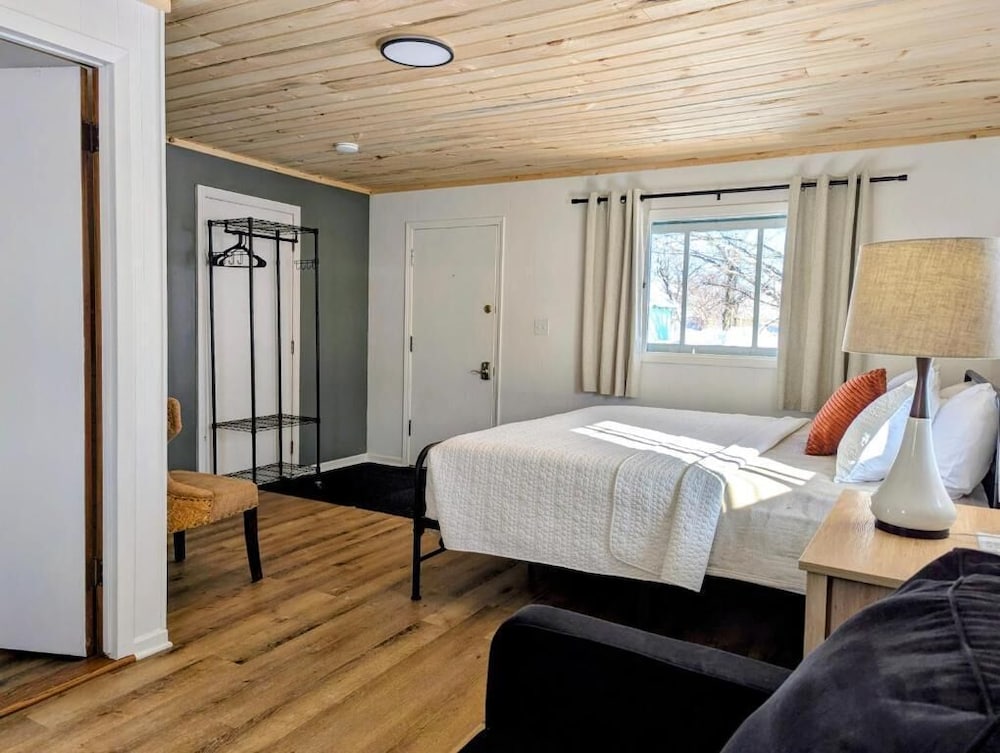Scotty's Motel 14/50