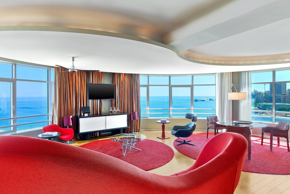 Le Meridien Beach Plaza 51/75