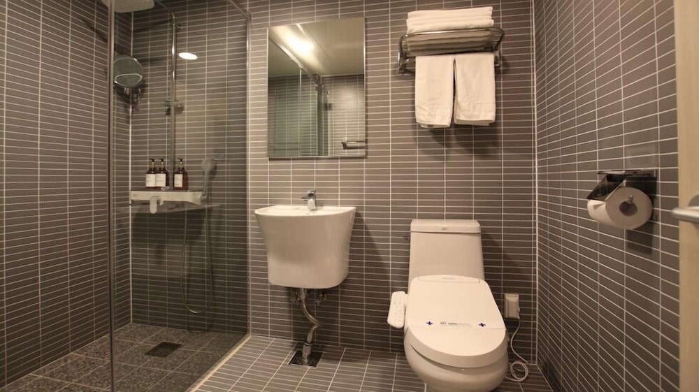 141 Mini Hotel 22/46