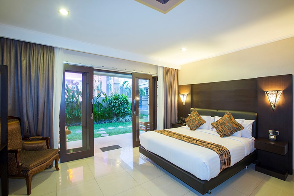 Flamingo Dewata Suite 27/87