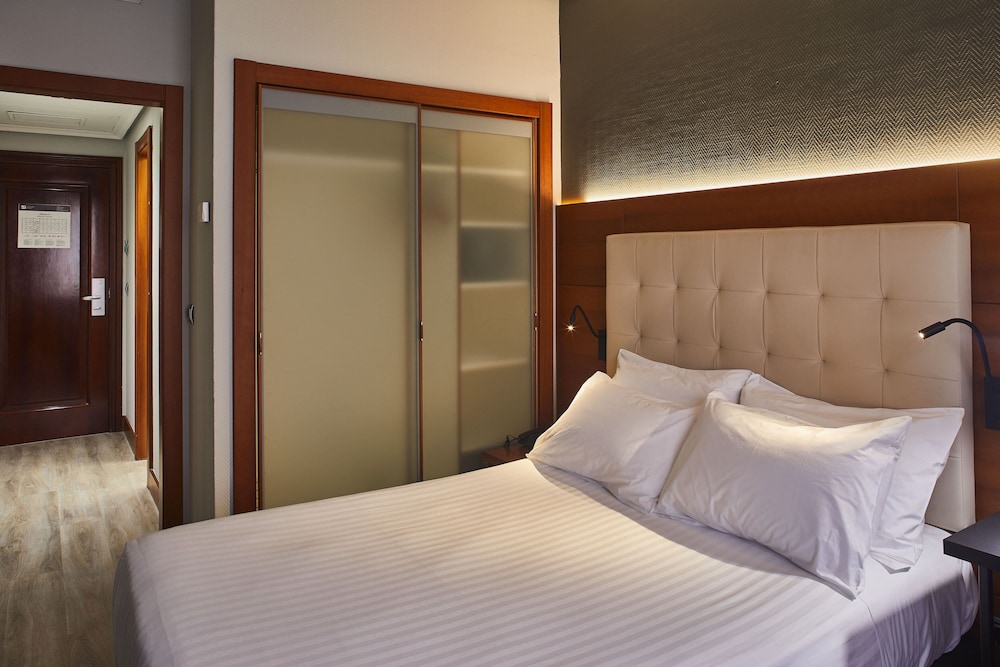 Silken Amara Plaza 28/68