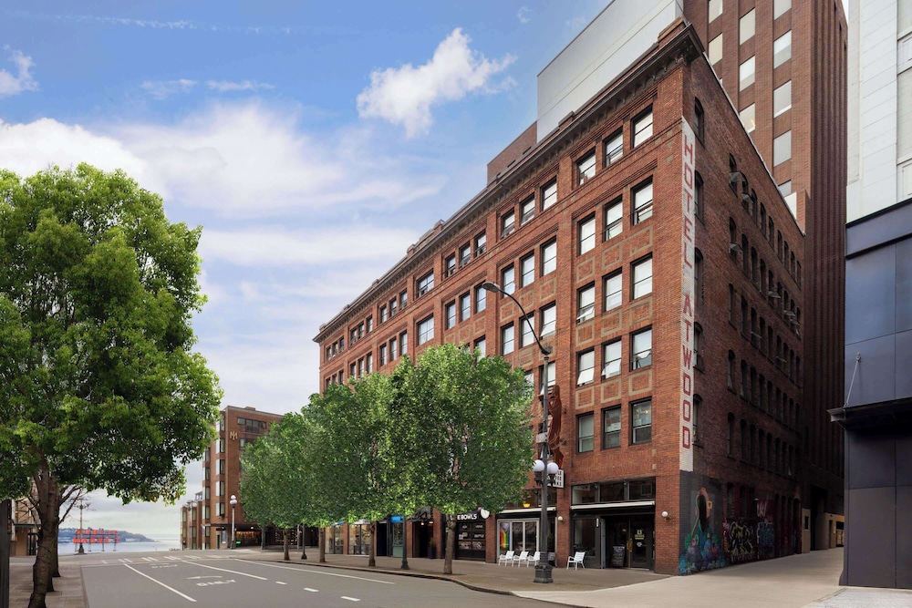 Reside Seattle Downtown, a Wyndham Residence 55/61