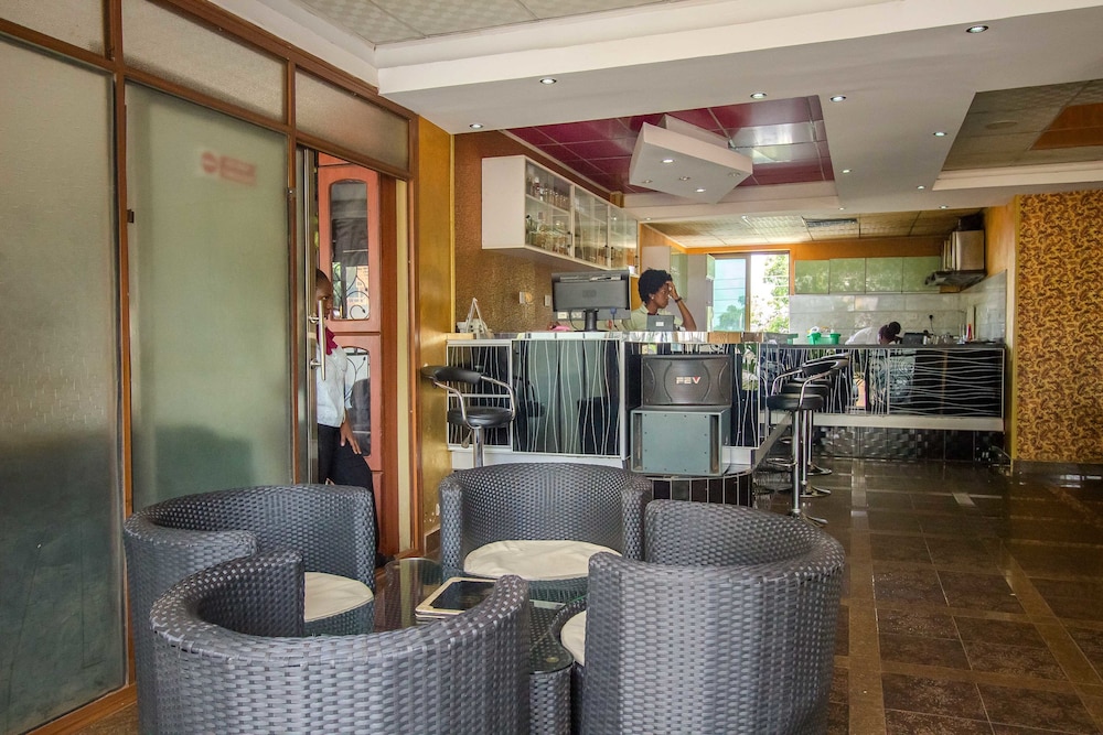 Sal's Boutique Hotel 24/35