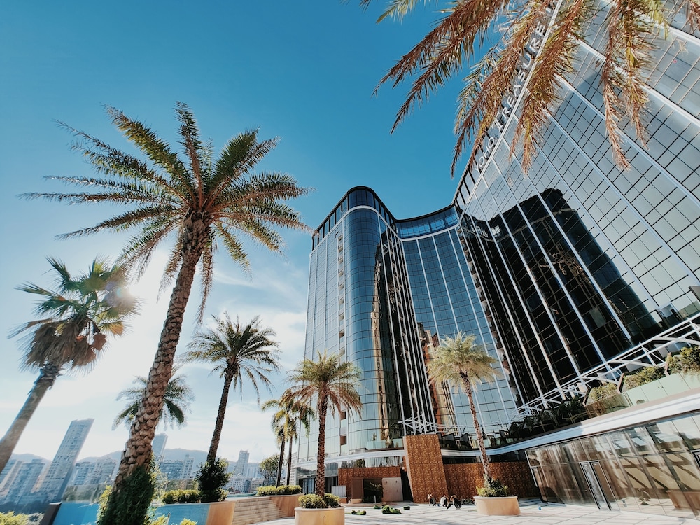 YOHO Treasure Island Hotel 2/60