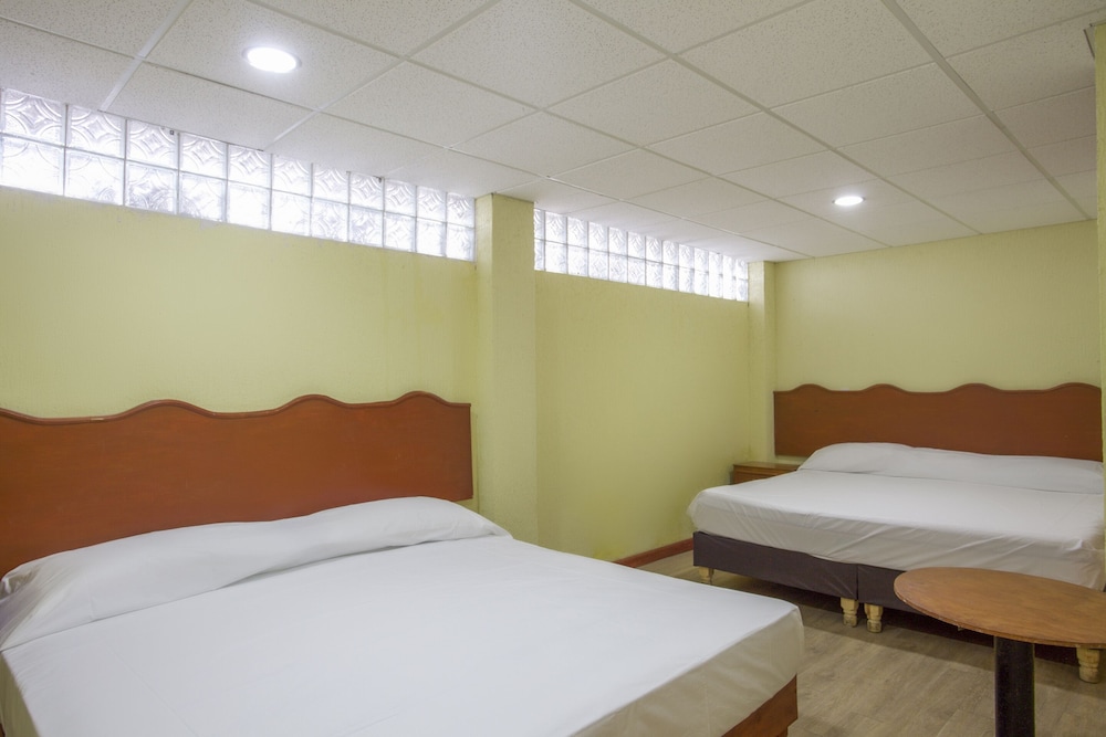 SUPERIOR, 2 BEDS