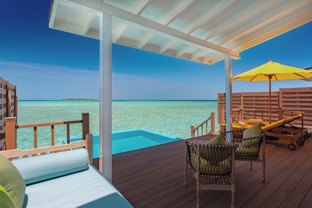Dhigufaru Island Resort 36/62