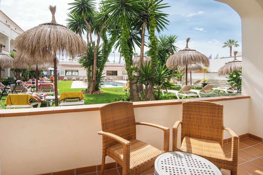 Tarik Hotel 52/63