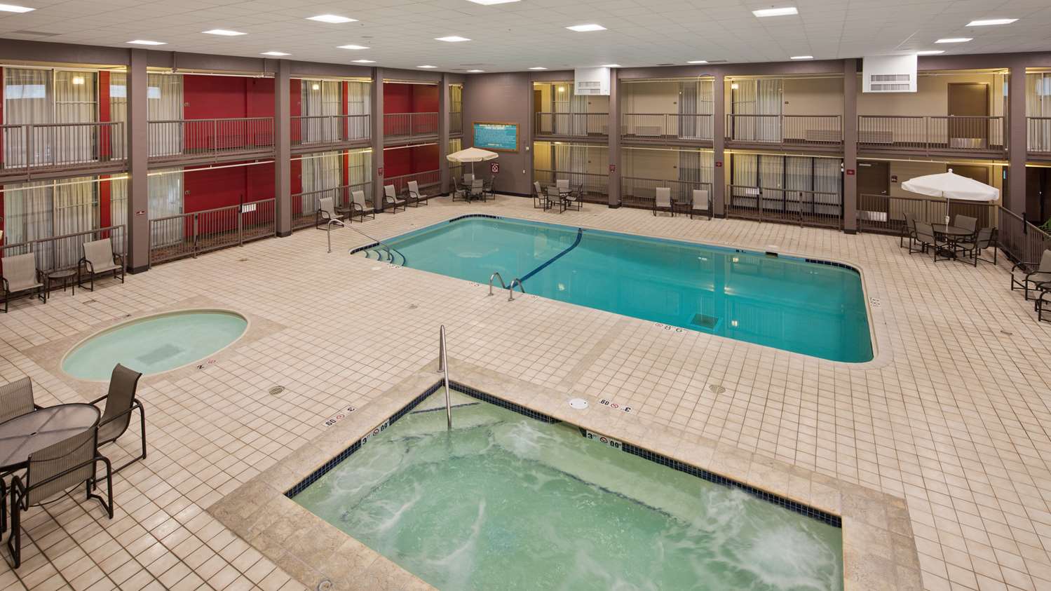 Best Western Plus Willmar 21/58