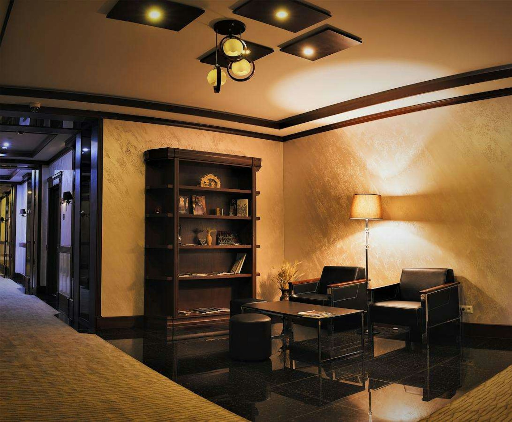 Central Hotel Yerevan 64/71