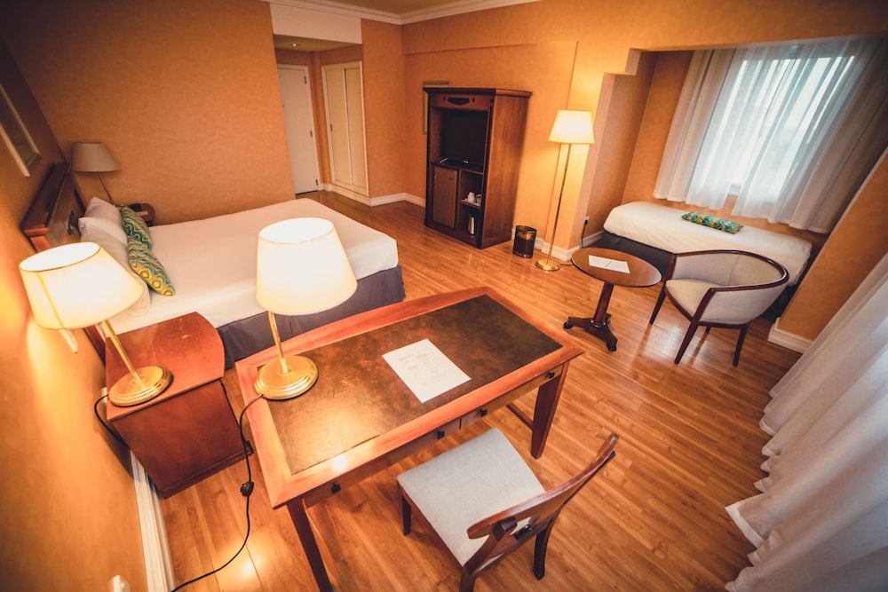 Lucania Palazzo Hotel 45/55