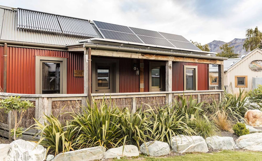 The Headwaters Eco Lodge 4/49