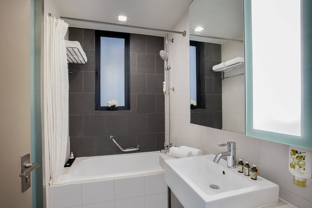 Citadines Xinghai Suzhou 9/43