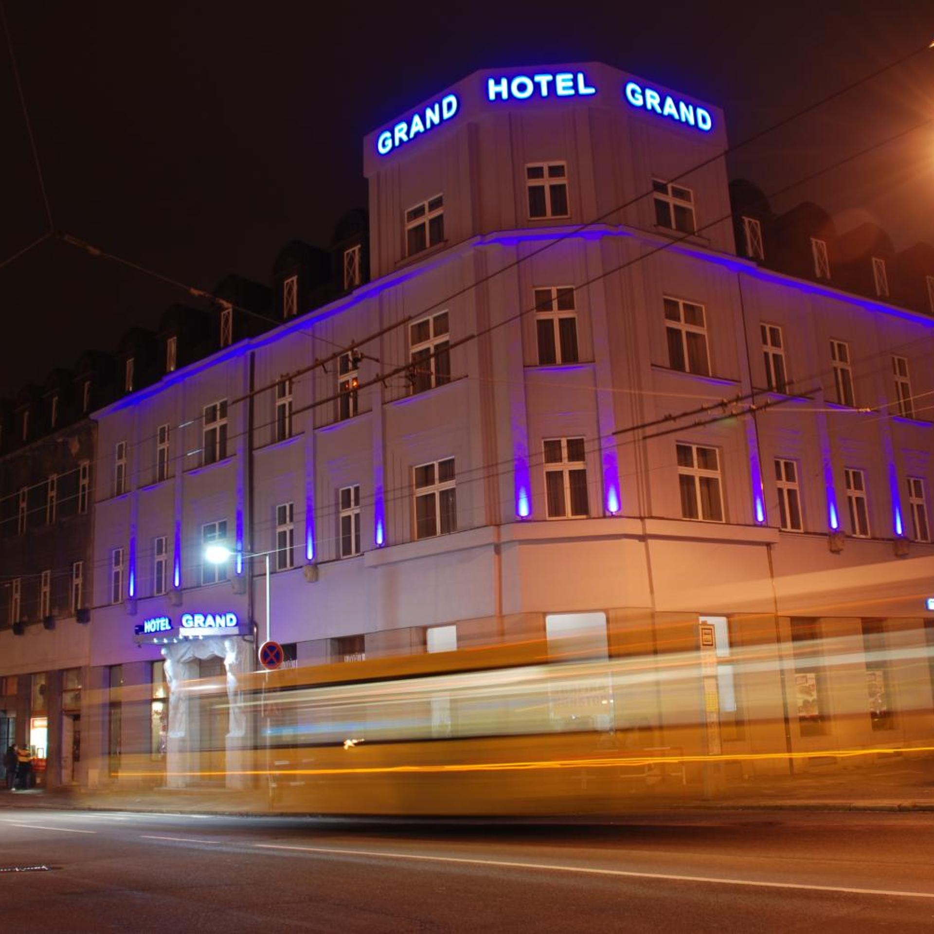 Hotel Grand 1/50