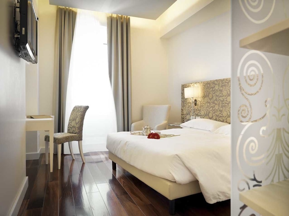 Hotel Duchi Vis A Vis 25/62