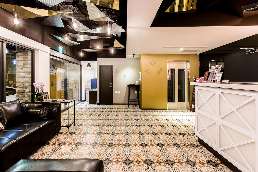 Rf Hotel Linsen 8/57