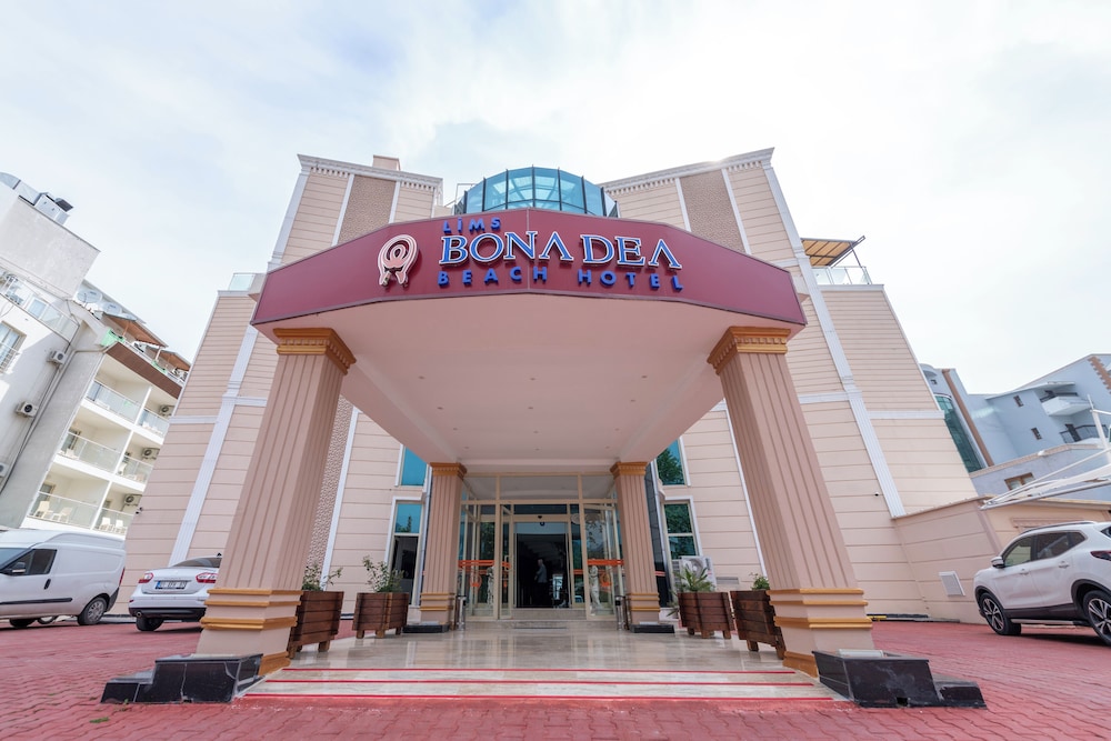 Lims Bona Dea Beach Hotel 4/67