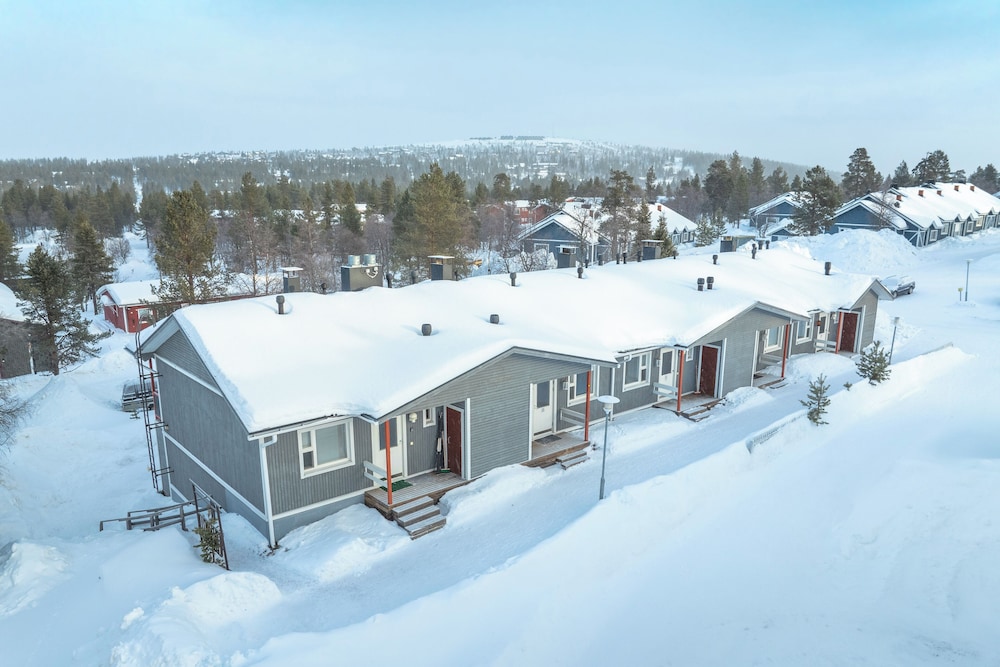 Apartments Kuukkeli 7/50