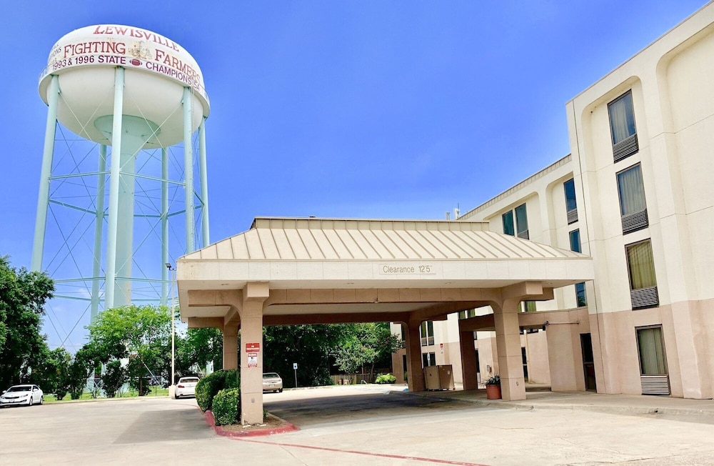 Motel6 Lewisville, TX - Medical City 57/64