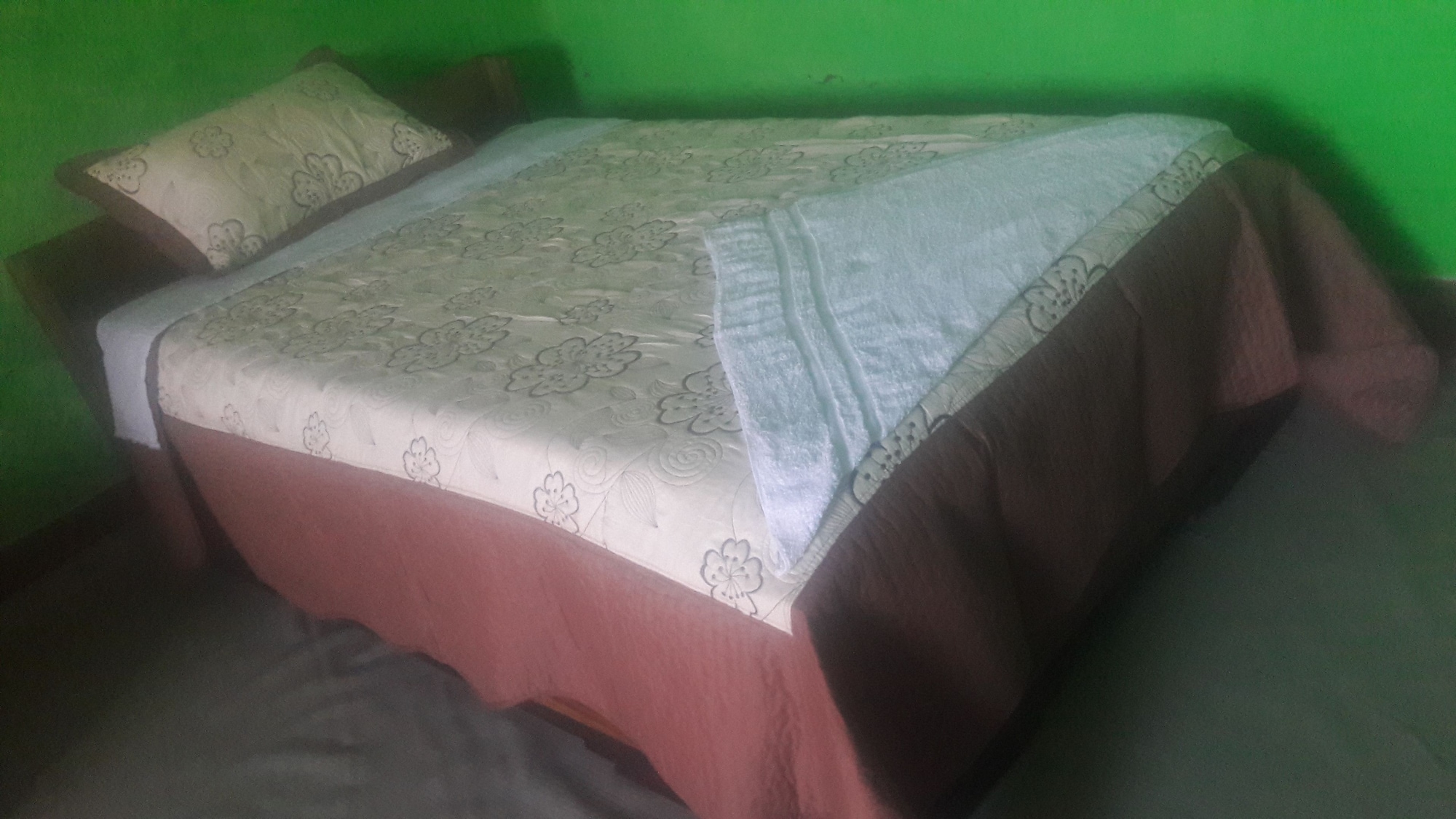 Basic, House, 1 Double and 1 Single Bed