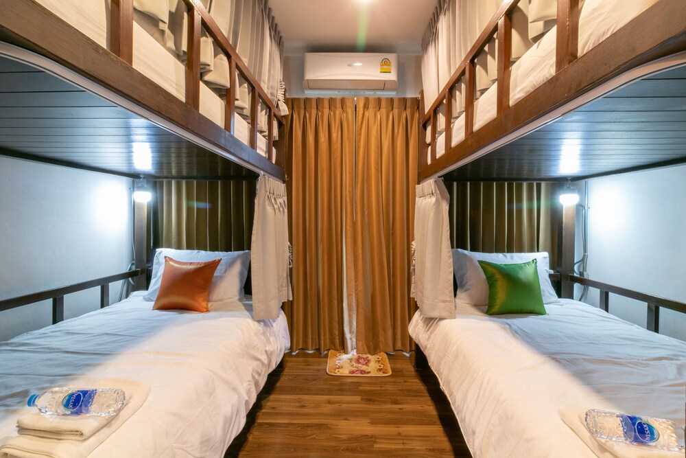 Phobphanhostel 15/55