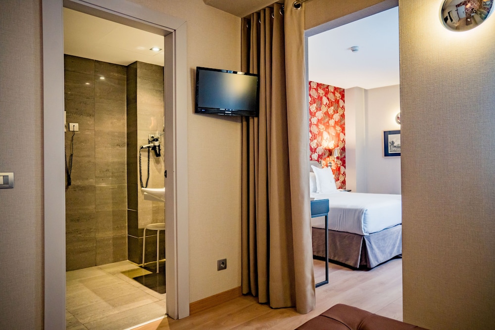 Meninas Hotel 20/73