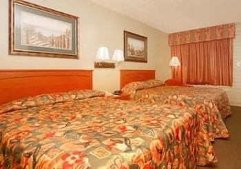 Econo Lodge Downtown Salt Lake 18/42