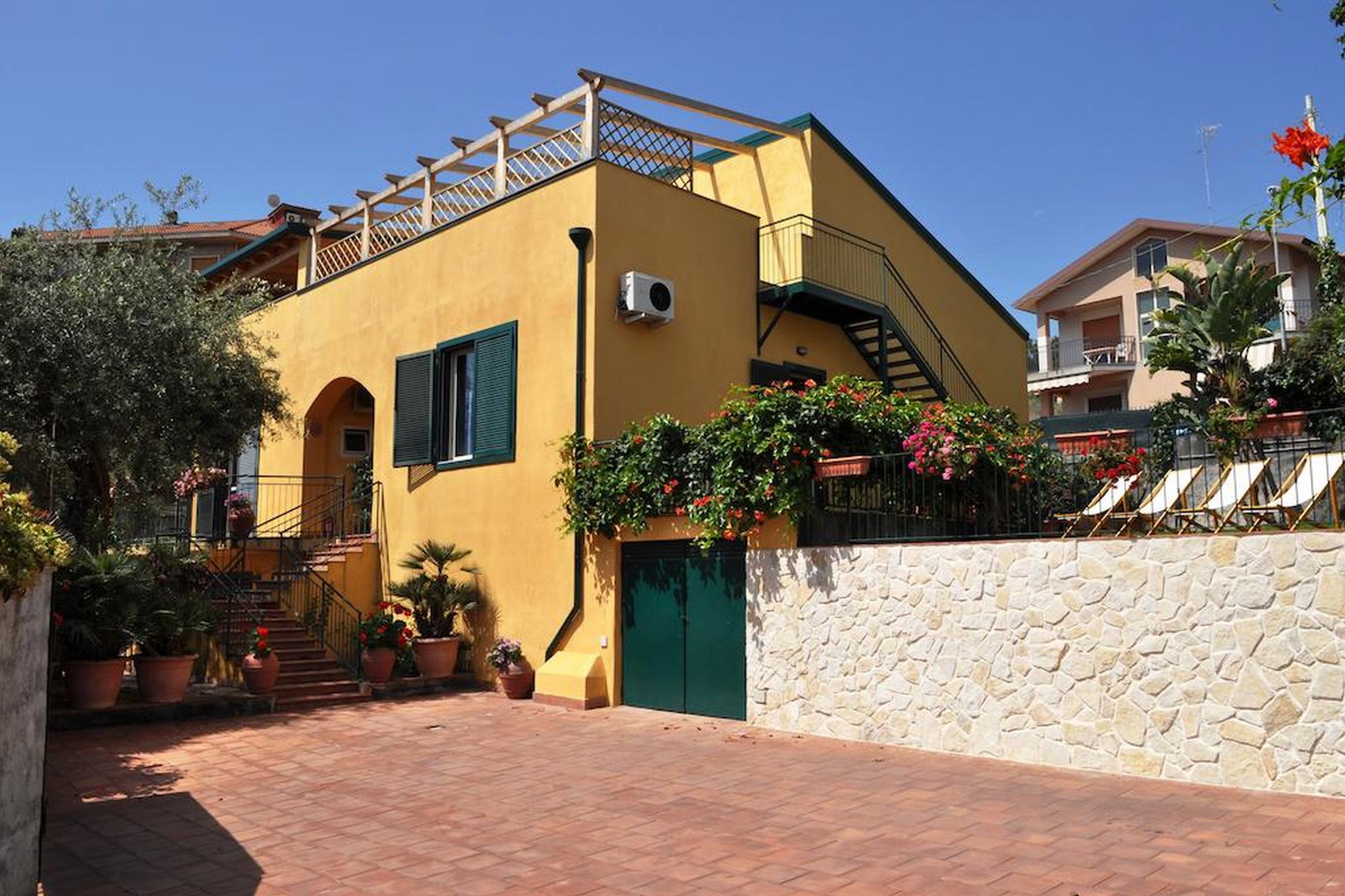 B&B STELLA MARINA 21/22