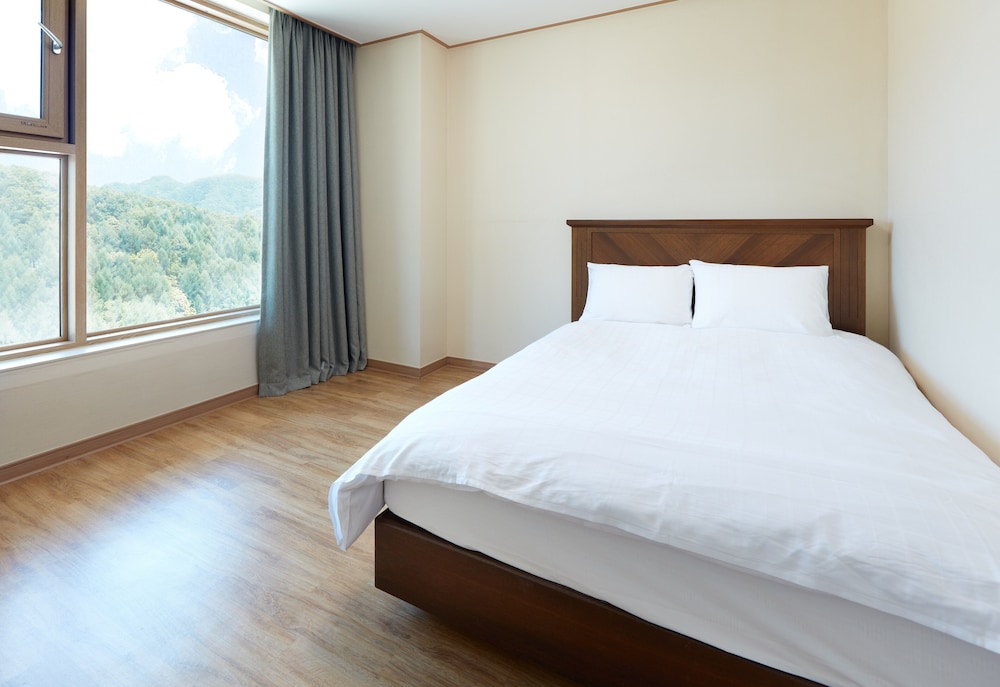 Condo, Suite, 30 Pyeong