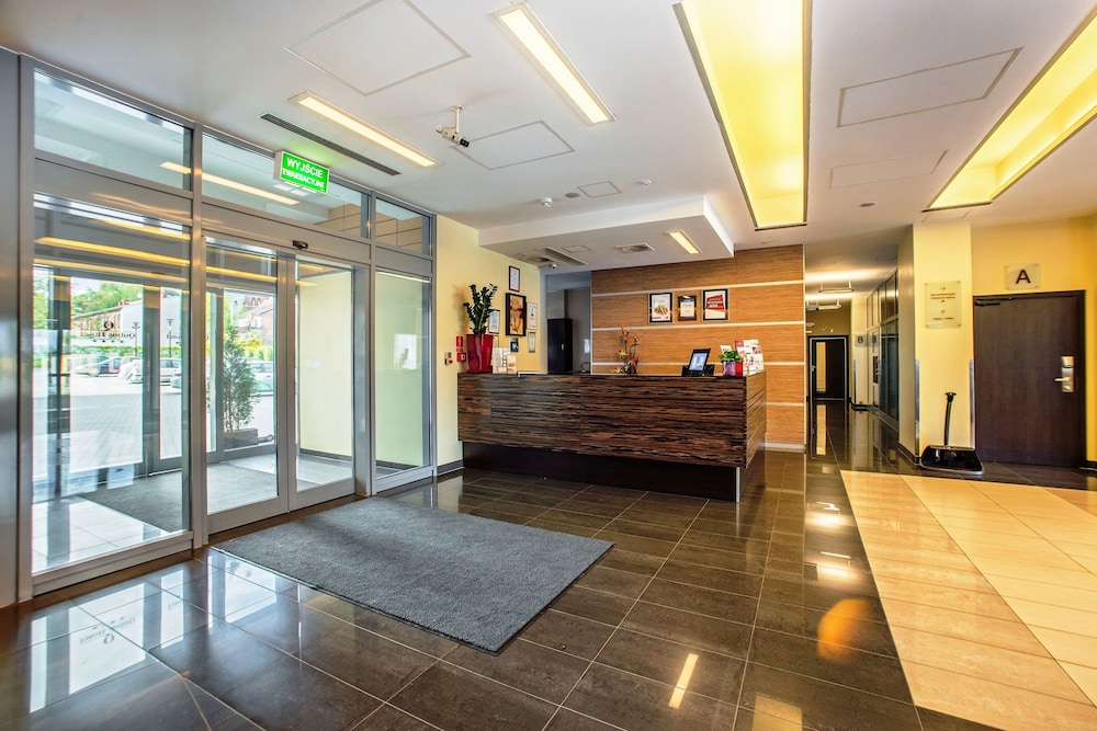 Lobby at Qubus Hotel Kielce, KIELCE