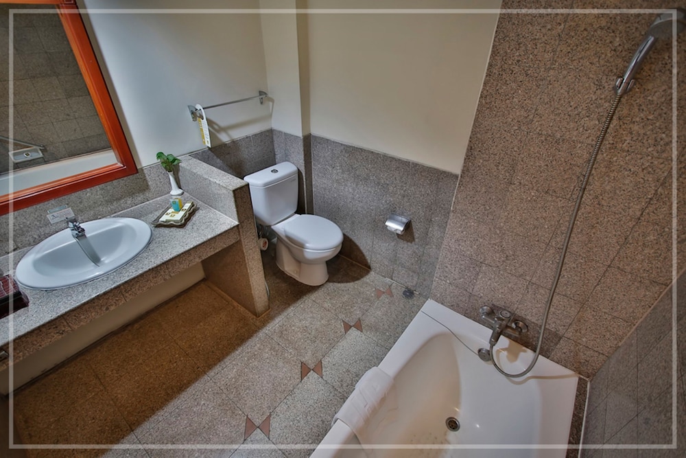 The Jayakarta Suites Bandung 35/71