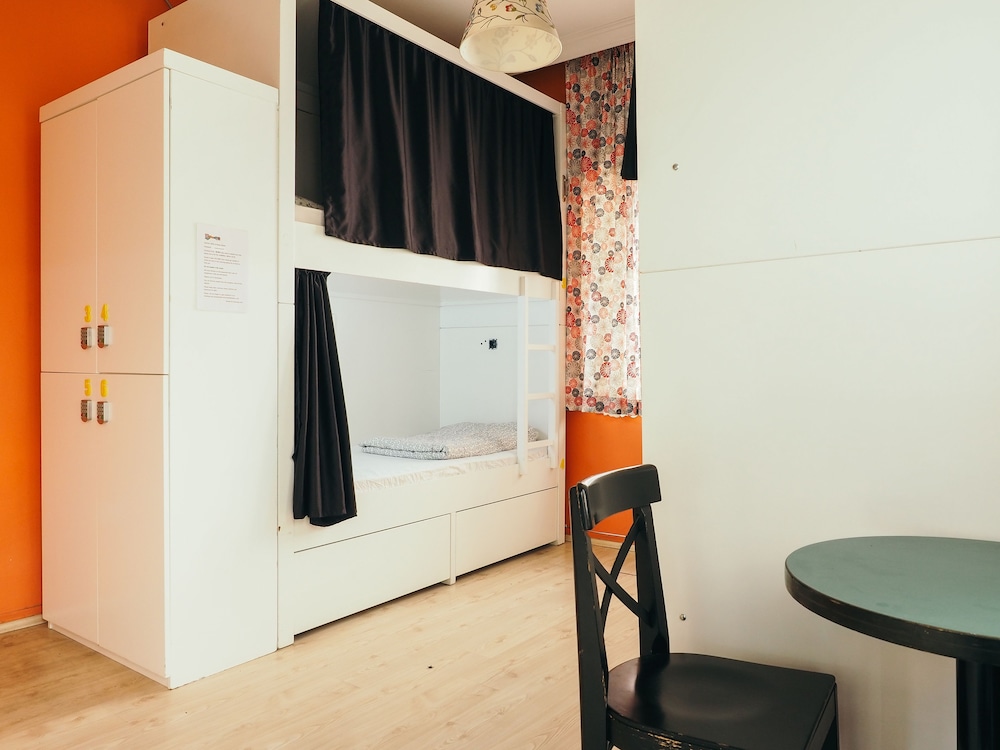 Deeps Hostel 37/44