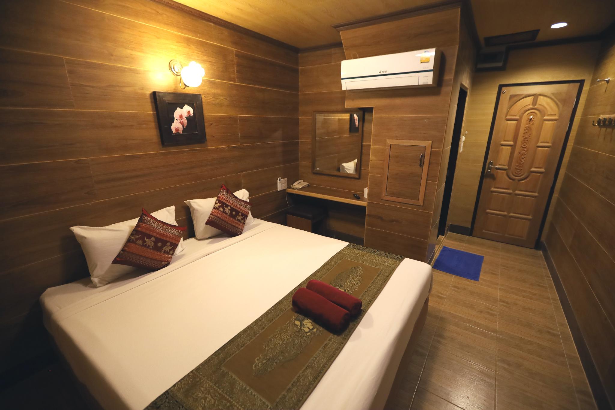 STANDARD, DOUBLE BED