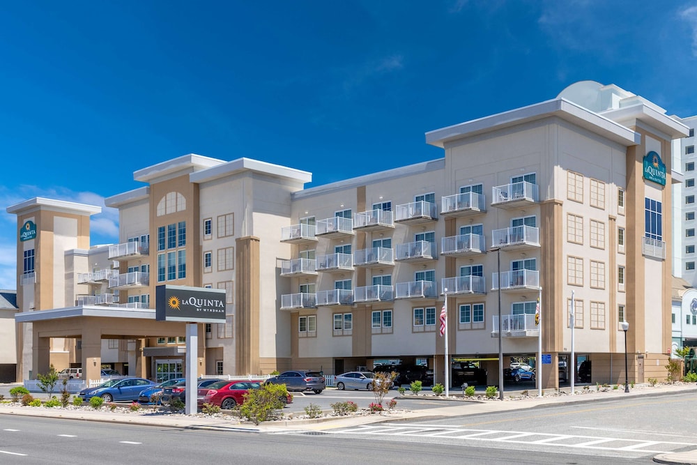 La Quinta Inn And Suites By Wyndham Ocean City 1/49