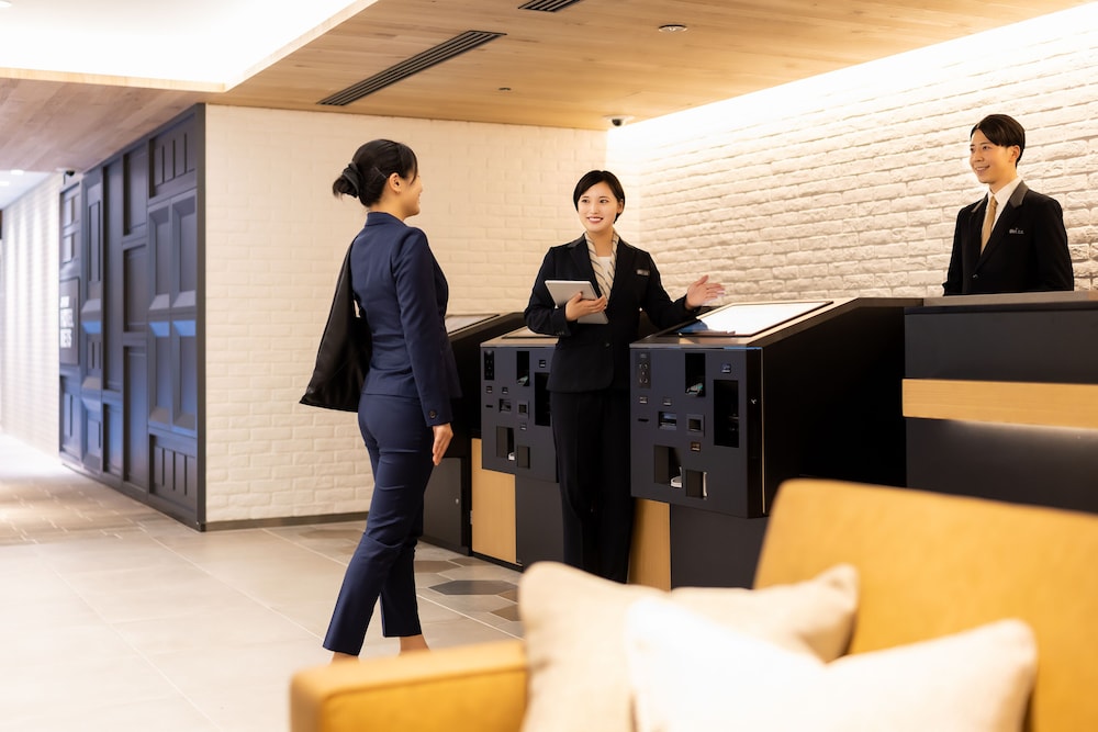 Lobby at JR-East Hotel Mets Yokohama, YOKOHAMA