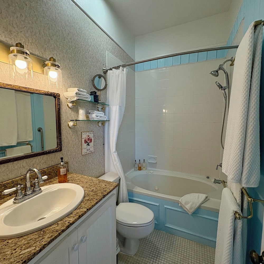Hoyt House Amelia Island 50/51